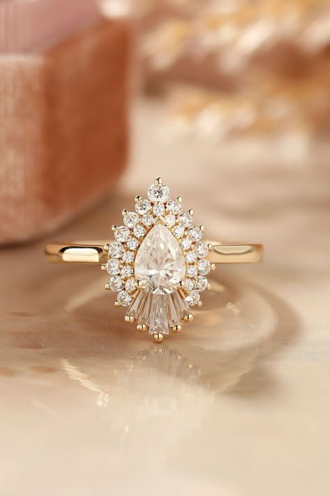 Ballerina Engagement Ring, Pear Shaped Rings, Cluster Engagement Ring Vintage, Pear Shaped Engagement Ring, Pear Engagement Ring Halo, Pear Shaped Diamond Engagement Rings, Halo Wedding Set, Sunburst Ring, Double Halo Ring