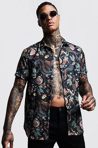 Men's Short Sleeve Revere Collar Floral Shirt | boohoo Short Outfits For Men, Men Short Outfits, Black Slim Jeans, Goth Guy, Buyer Persona, Mens Printed Shirts, Dragon Year, Happy Lunar New Year, Golden Dragon