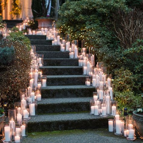 Weddings In Woodinville on Instagram: “Make your day glow. A candle lit stairwell makes entrance and exits even more magical from dusk til dark.  Participants in the…” Candlelit Dance Floor, Candlelit Outdoor Wedding, Romantic Wedding Candle Decor, Candle Outdoor Wedding, Italian Wedding Ceremony Decor, Wedding In Restaurant Ideas, Bougie Wedding Ideas, Wedding Decor Timeless, Wedding Color Schemes Italy