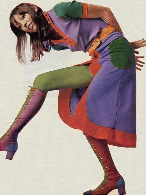 Shelly Duvall modeling. Mode Poses, Shelley Duvall, Colleen Corby, Bert Stern, Colorful Clothing, 60s 70s Fashion, 60s And 70s Fashion, Fashion 1960s, Retro Mode