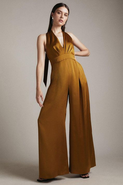 Satin Back Crepe Halter Neck Jumpsuit Zhivago Jumpsuit, Formal Fashion Outfits, Vegas Wedding Outfit, Silk Satin Outfit, Bridesmaid Clothes, Greta Van Fleet Concert, Jumpsuit 2023, Jumpsuit Outfit Wedding, Short Sleeve Denim Jumpsuit