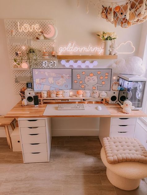 Outfit Office, Cozy Desk, Study Desk Decor, Gamer Room Decor, Cozy Home Office, Desk Inspiration, Office Room Decor, Study Room Decor, Gaming Room Setup