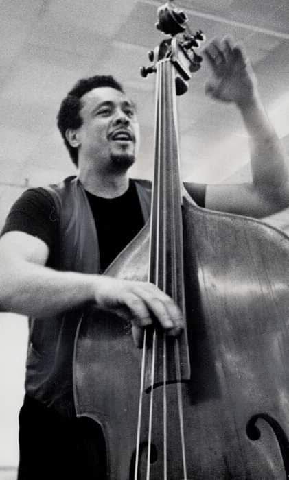 Paul Chambers, Dennis Stock, Charles Mingus, Jazz Players, Jazz And Blues, All About That Bass, Ink Inspiration, Jazz Artists, Jazz Art