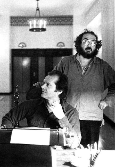 Jack Nicholson and Stanley Kubrick on the set of The Shining (1980) Stephen Kings, Werner Herzog, A Clockwork Orange, Fritz Lang, Movie Directors, Septième Art, I Love Cinema, Christopher Nolan, Marlon Brando