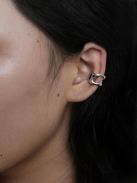 Edgy Jewelry, The Cage, Silver Ear Cuff, The Ear, Jewelry Lookbook, Ear Cuffs, Jewelry Inspo, Dream Jewelry, Ear Jewelry