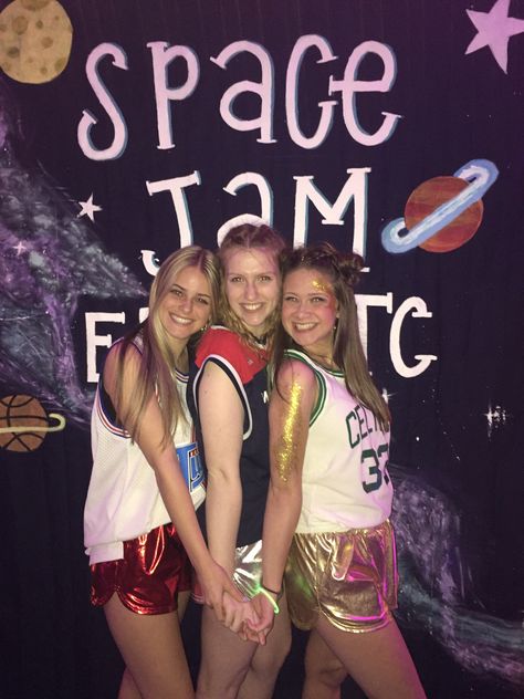 Space Football Game Theme, Space Jam Outfit, Football Game Themes, Space Jam Theme, Space Jam Party, Sorority Themes, Spirit Week Outfits, Winter Weekend, Space Outfit