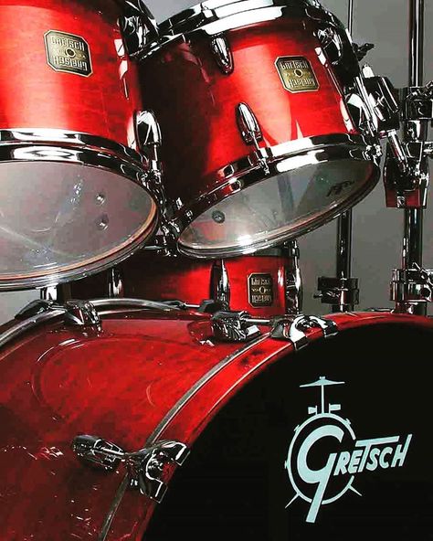 Gretsch Drums on Instagram: “#repost • @gretsch Weekend goals. #playdrums #makemusic #writeasong #gretsch #drums #gretschdrums #livemusic #livestreaming #justdoit” Gretsch Drums, Drums Art, Face The Music, How To Play Drums, Drum Set, Drum Kits, Gretsch, Live Streaming, Percussion