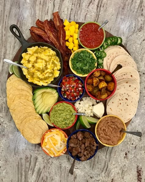 Brunch Taco Bar, Breakfast Taco Brunch Party, Breakfast Taco Bar Brunches, Breakfast Tacos Bar, Burrito Charcuterie Board, Taco Brunch Party, Build Your Own Breakfast Burrito Bar, Taco Platter Ideas, Mexican Brunch Ideas