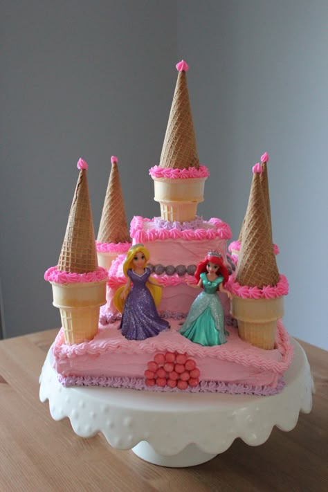 Disney Princess Cake Γενέθλια Mickey Mouse, Disney Princess Cake, Princess Cakes, Disney Princess Birthday Party, Princess Party Ideas, Princess Birthday Cake, Princess Tea Party, Castle Cake, Disney Princess Birthday