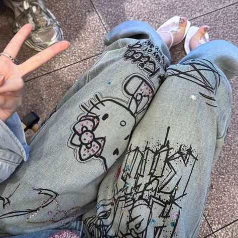 Hello kitty pants 🧁 Dm to order & size chart Imported . . . #hellokitty #sanrio #sanriocore #widejeans #shop #shoplocal #smallbusiness Hello Kitty Jeans, Hello Kitty Outfit, Cutecore Aesthetic, Kitty Clothes, Y2k Girl, Hello Kitty Clothes, Style Kawaii, Graffiti Designs, Casual Wide Leg Pants