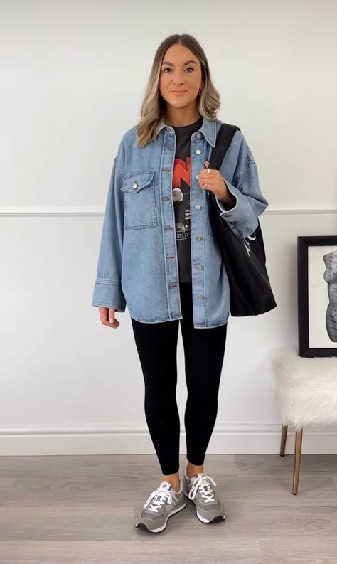 Beauty Outfits, Shacket Outfit, Trendy Mom Outfits, Curvy Casual Outfits, Looks Jeans, Mum Fashion, Diy Vetement, Trendy Mom, Mode Inspo