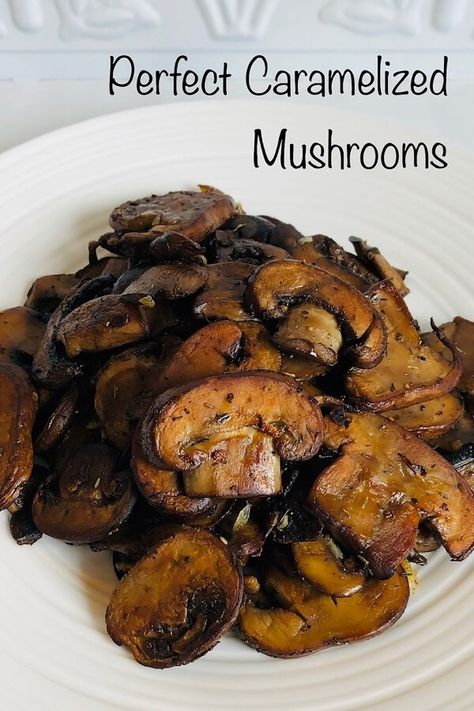 These sauteed mushrooms are caramelized to perfection. Add these garlic mushrooms to your list of must try clean eating side dish recipes. #mushrooms Duck Dinner, Caramelized Mushrooms, Clean Eating Side Dishes, Recipes Mushrooms, Chestnut Mushrooms, Mushroom Side Dishes, Mushroom Tart, Risotto Dishes, Refined Sugar Free Recipes