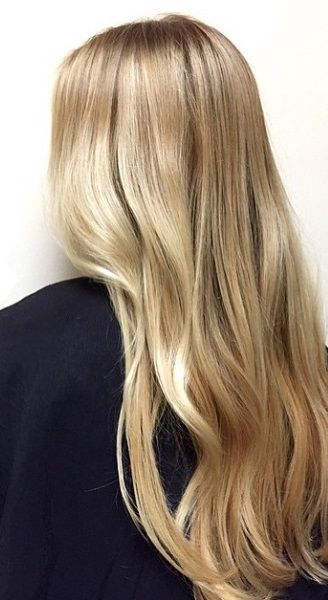 Butter Blonde Hair, Butter Blonde, Honey Blonde Hair, Blonde Hair Inspiration, Blonde Hair Looks, Brown Blonde Hair, Long Blonde, Long Blonde Hair, Hair Inspo Color