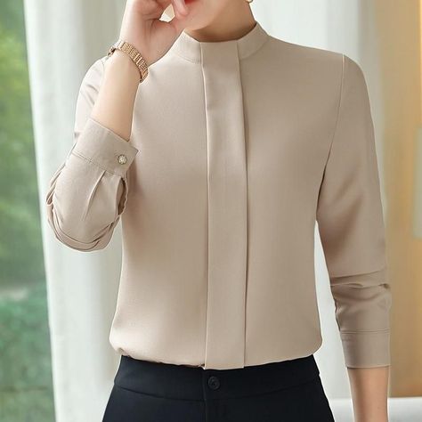 Mode Ab 50, Women Work Blouse, Chiffon Blouses, Blouses Women, Women Blouses Fashion, Fashion Tops Blouse, Elegante Casual, African Men Fashion, Professional Fashion