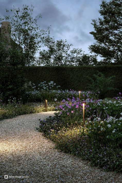 They accentuate the façade, put the garden into the right light, and ensure that paths remain clearly visible even in the dark – modern outdoor lights are real all-rounders and are also particularly easy to install with a 24V Plug & Play Connector System. All you need is a simple socket and a suitable driver that can be used to easily connect several lights. Find out more about outdoor lighting on our website. | Product: POLA | #outdoordesign#lighting#lightingdesign#weverducre#outdoorlighting Modern Outdoor Lights, Path Lighting Ideas, Modern Landscape Lighting, Garden Path Lighting, Path Lighting, Lighting Design Ideas, Aspen House, Dark Modern, Outdoor Path Lighting