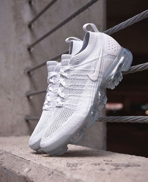 Nike VaporMax 2 “Pure White” White Nike Vapormax Women, White Vapormax Outfit, White Vapor Max Nike, Nike Vapormax Women Outfit Ideas, Nike Vapor Max Air, Nike Vapormax Women, Nike Air Vapormax Women, Fem Fits, Vapormax Nike