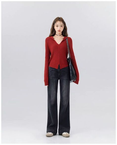 Casual Winter Outfits Baddie, Genz Office Outfit, Underpass Outfit, Japan Style Fashion Women, Oyanxi Outfits, Knee Skirt Outfits, Red Sweater Outfit Aesthetic, Red Long Sleeve Shirt Outfit, K Drama Fashion