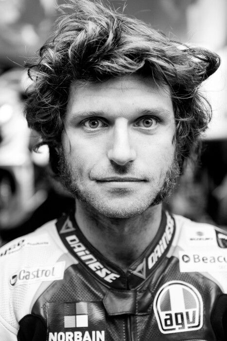 Guy Martin Newest Memes, Guy Martin, Volvo Amazon, Plug Sockets, 90s Fashion Men, Hilarious Videos, Tv Documentary, Motorcycle Painting, I Have Nothing