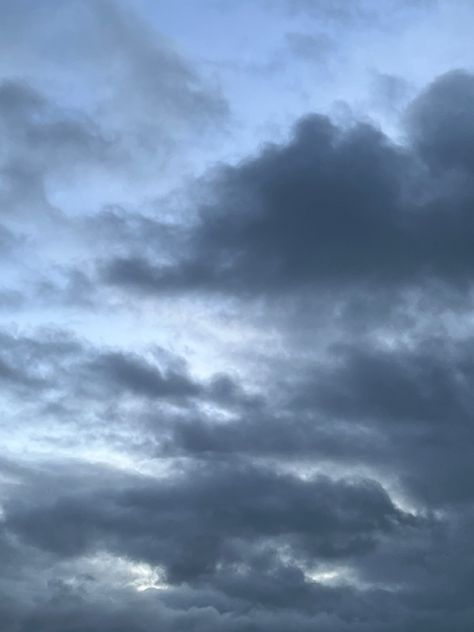 Dark clouds. Blue sky. aesthetic. aesthetic pictures. heavenly. Shades of blue. Winter sky. Wallpaper Txt Songs, Blue Sky Aesthetic, Sky Wallpaper, Winter Sky, Dark Clouds, Blue Winter, Cloudy Sky, Blue Clouds, Dark Skies