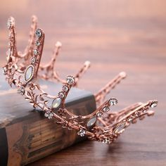 Royalcore Aesthetic, Rose Gold Aesthetic, Crown Aesthetic, Royal Core, Fairytale Aesthetic, Medieval Aesthetic, Queen Aesthetic, Royalty Aesthetic, Royal Aesthetic