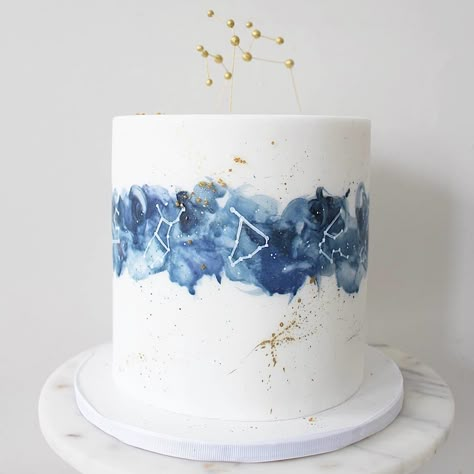 Soul Cake, Galaxy Cake, Wedding Cake Pictures, Creative Cake Decorating, Celestial Wedding, Cool Wedding Cakes, Pretty Birthday Cakes, Kue Ulang Tahun, Cake Inspo