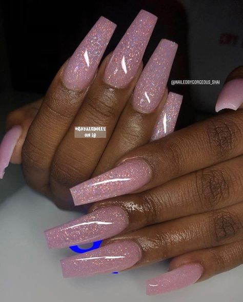 Good Nails, Soft Pink Nails, Glitter Nails Acrylic, Pink Glitter Nails, Glitter Rosa, Cute Acrylic Nail Designs, Her Nails, Pink Acrylic Nails, Pink Nail