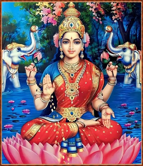 Maha Laxmi Goddesses, Goddess Lakshmi Painting, Goddess Lakshmi Images, Lakshmi Devi Images, Mahalakshmi Goddesses, Gaja Lakshmi, Laxmi Maa, Lakshmi Photos, Goddess Mahalakshmi