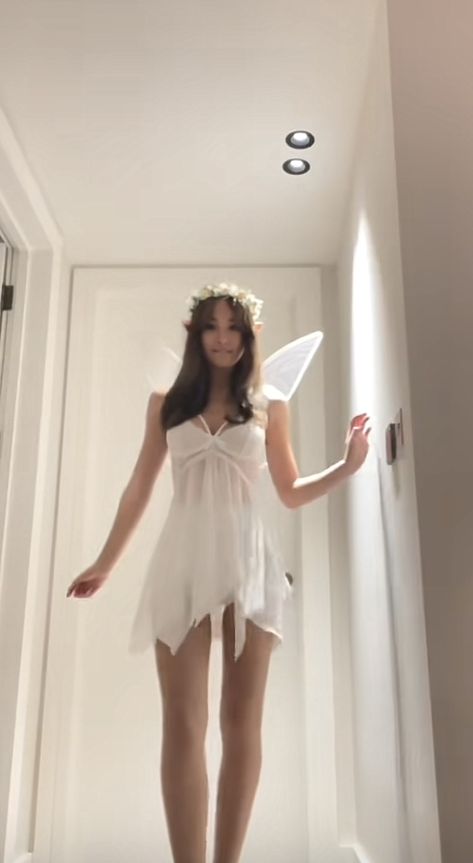 Fairy Costume Aesthetic, Garden Fairy Costume, School Costume, Fairy Halloween Costumes, Fair Outfits, Pretty Halloween Costumes, Trendy Halloween Costumes, Halloween Costume Outfits, Group Halloween Costumes