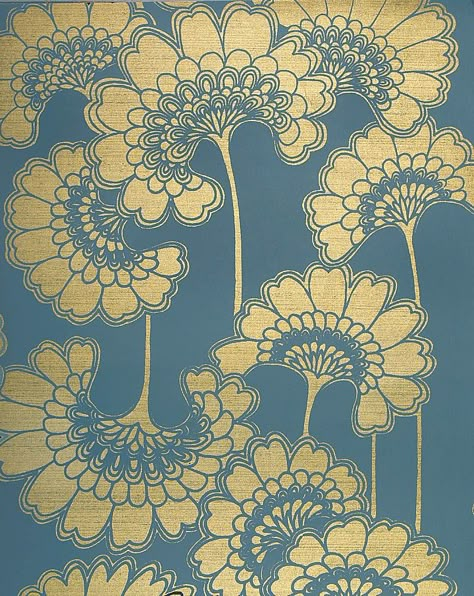 Japanese Floral wallpaper from Borderline Fabrics Fan Flower, Florence Broadhurst, Motif Art Deco, Japanese Textiles, Gold Wallpaper, Japanese Patterns, Flower Motif, Prints And Patterns, Pattern Texture