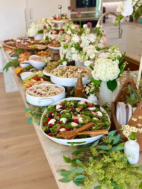 Grazing Tables Salad Table Wedding, Bridal Shower Buffet Table Display Brunch Party, Kitchen Counter Food Buffet, Salad Bar Decoration Ideas, Buffet Table Food Display, Food Arrangement Ideas Buffet Tables, How To Set Up Buffet For Party, Beautiful Buffet Displays, Buffet Party Table Ideas Decor