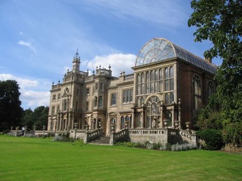 Flintham Hall posing as the Whittaker estate in Easy Virtue Nottinghamshire England, Victorian Castle, House Movie, Different Types Of Houses, Victorian Manor, Dragon Lady, English Architecture, English Manor Houses, Old Manor