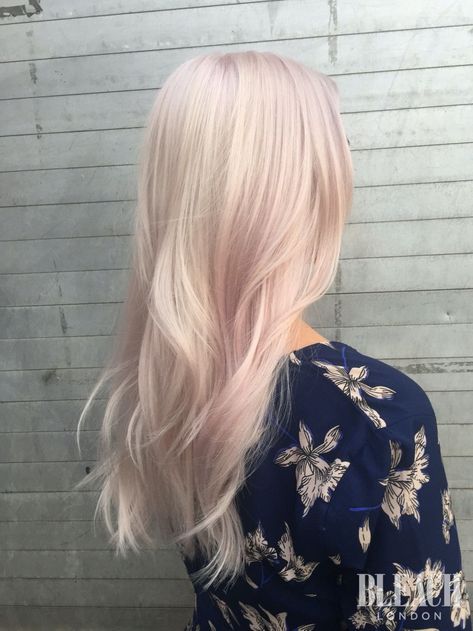 Platinum Blonde Hair Pink Tone, Pink Platinum Blonde Hair, Platinum Blonde Hair Pink, Light Pink Blonde Hair, Pink Toned Blonde Hair, Platinum Pink Hair, Pale Pink Hair, Cool Blonde Hair Colour, London Hair