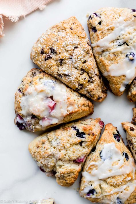 Small Batch Scones Recipe, Scones Raspberry, Tender Scones, Scones Chocolate, Perfect Scones, Scones Blueberry, Basic Scones, Drop Scones, Raspberry Scones