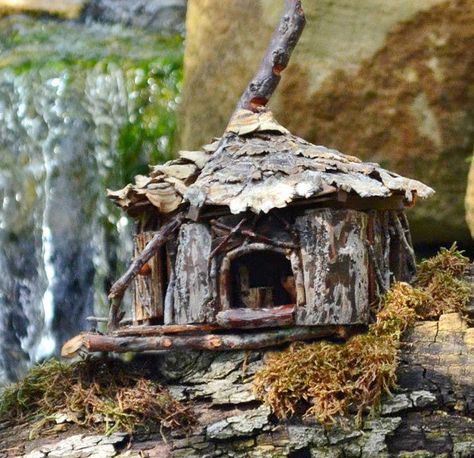 Gnome Garden Ideas, Fairy Doors On Trees, Fairy House Crafts, Fairies Garden, Fairy Village, Fairy House Diy, Fairy Gnome, Fairy Garden Designs, Fairy Garden Crafts