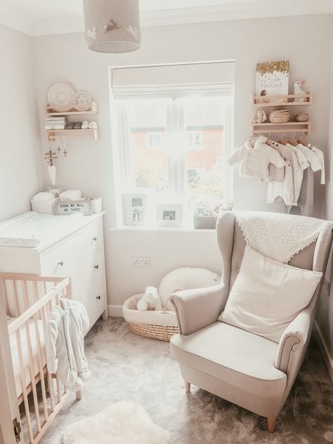 Boxroom Nursery Ideas, Neutral Small Nursery Ideas, Box Room Nursery Ideas Uk, Small Cozy Nursery, Small Box Room Nursery Ideas, Neutral Nursery Small Room, Small Attic Nursery, Ikea Newborn Room, Small Newborn Room