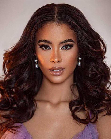 Dominican Republic Women, Miss Universe Crown, Mental Health First Aid, History Videos, Psychology Degree, Hot Picks, Behavioral Health, Miss Universe, Convention Centre