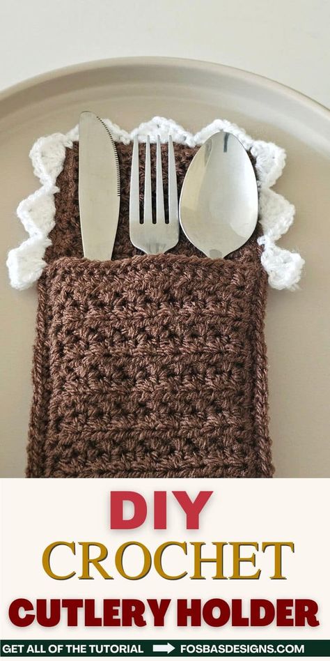 Quick crochet cutlery holder pouch Pattern - Fosbas Designs Crochet Silverware Holder Free Pattern, Crochet Utensil Holder, Crochet Napkin Holder, Crochet Bookmarks Free Patterns, Crochet Towel Holders, Christmas Cutlery, Crochet Crown, Christmas Spoons, Crochet Bookmark Pattern