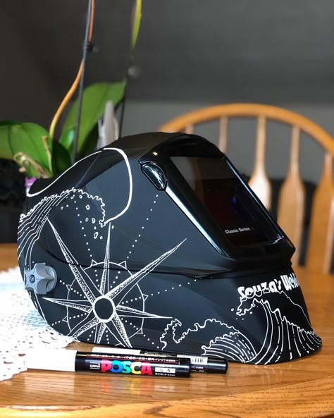 Painted Welding Helmet, Welding Mask Design, Welding Mask, Custom Painted Welding Helmet, Welding Hood Designs, Welding Helmet Art, Custom Welding Hoods, Custom Welding Helmets, Welding Helmet Designs