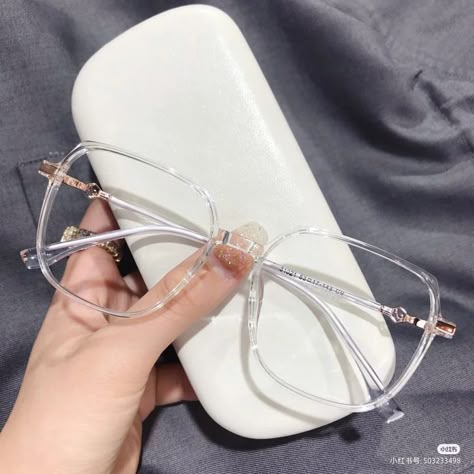 Kawaii Glasses, Clear Glasses Frames Women, Glasses Women Fashion Eyeglasses, Glasses Styles, Cute Glasses Frames, Glasses Frames Trendy, Futuristic Sunglasses, Classy Glasses, Fancy Glasses