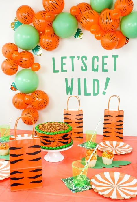 How to Make Tiger-Striped Treat Bags | Crafting the Party Garfield Birthday, Lipsense Party, Tiger Who Came To Tea, Virtual Birthday Party, Daniel Tiger Birthday Party, Tiger Birthday Party, Tiger Party, Virtual Birthday, Boys Birthday Party Decorations