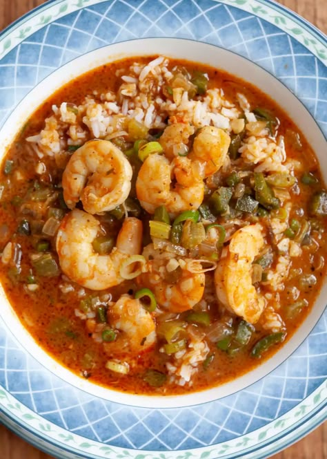 Classic Cajun Recipes, Etouffee Recipe, Shrimp Etouffee, Cajun Dishes, Cajun Creole Recipes, Shrimp And Rice, Cajun Food, Cajun Cooking, Louisiana Recipes