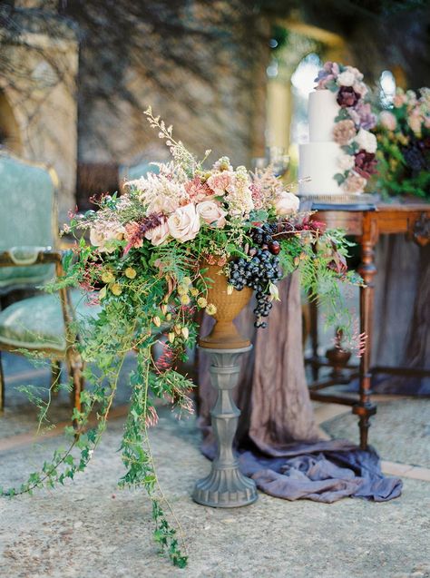 Romantic European Inspired Wedding Ideas | Photography: Casey Jane Photography Vintage Sweetheart Table, European Inspired Wedding, Cheap Wedding Table Centerpieces, Wedding Ideas Diy, Fairy Tale Wedding Dress, Wedding Floral Centerpieces, Burgundy Flowers, Marriage Ceremony, Sweetheart Table