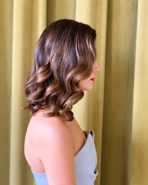 Shoulder Length Glam Waves, Wavy Wedding Hairstyles Medium, Glam Waves Short Hair, Hollywood Waves Short Hair, Wave Curls Short Hair, Waves Medium Hair, Shoulder Length Wedding Hair, Light Brown Short Hair, Waves On Short Hair