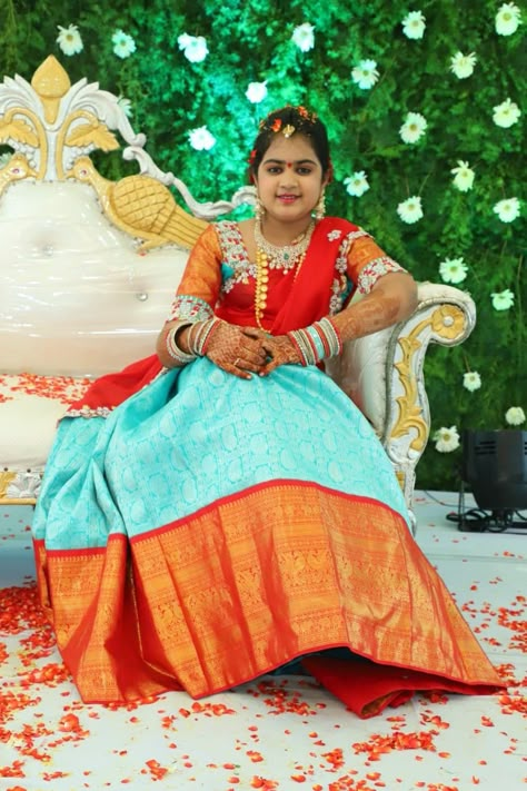 Sari Function Stills, Half Saree Function Poses, Saree Function Photoshoot, Off Saree Function Stills, Photoshoot Poses Saree, Half Saree Stills Indoor, Saree Ceremony Stills, Half Saree Function Stills, Saree Function Stills