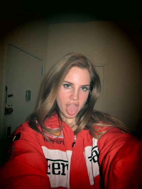 Ride Lana Del Rey, Lana Del Rey Pictures, Vintage Racing Jacket, Love Lana Del Rey, Ferrari Jacket, Lana Del Rey Love, Lana Rey, Elizabeth Grant, Trip Hop