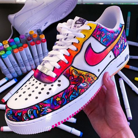 𝑺𝑯𝑹𝑰𝑴𝑷 𝒀 on Instagram: “A I R  F O R C E  1’s suuuper happy with these epic #airforce1 ‘s I did and even happier with the video !! I did these with @ohuhuart and…” Sepatu Air Jordan, Air Force One Shoes, Painted Shoes Diy, Custom Sneakers Diy, Custom Painted Shoes, Diy Sneakers, Custom Shoes Diy, Nike Shoes Air Force, Nike Shoes Air