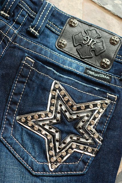 Miss me jeans...I want a pair when I loose some more weight...well A LOT more weight! :/ Miss Mes, Cowgirl Jeans, Bling Jeans, Star Boots, Woman Jeans, Love Jeans, Dark Star, Cute Jeans, Cowgirl Style