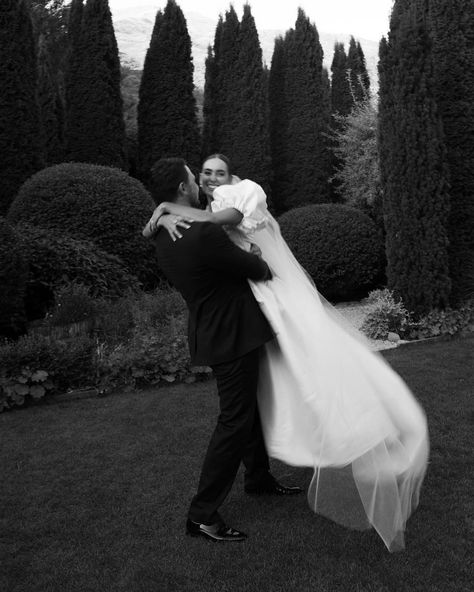 Editorial Wedding Photography by Julia & Cameron (@haute.weddings) • Instagram photos and videos Vogue Editorial Photography, Photo Moodboard, Julia Cameron, Wedding Shot List, Anti Bride, Editorial Wedding Photography, Wedding Couple Photos, Wedding Photography Styles, Wedding Shot