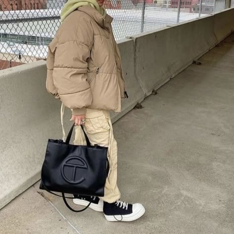 Black Medium Telfar bag Medium Telfar Bag, Medium Telfar, Telfar Bags, Telfar Bag, Cute Maternity Outfits, Chill Outfits, My Black, Winter Fits, Streetwear Outfit