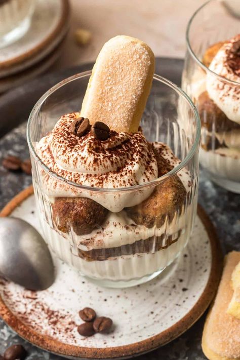 Mini Tiramisu Cups, Individual Tiramisu, Mini Tiramisu, Small Jam Jars, Tiramisu Cups, Mascarpone Filling, Italian Tiramisu, Coffee Granules, Eton Mess